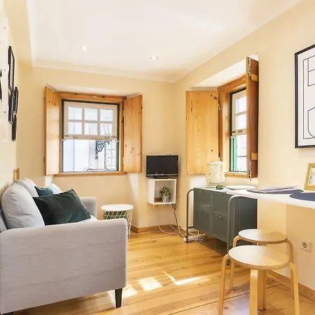 Budget Down Town Apartment *