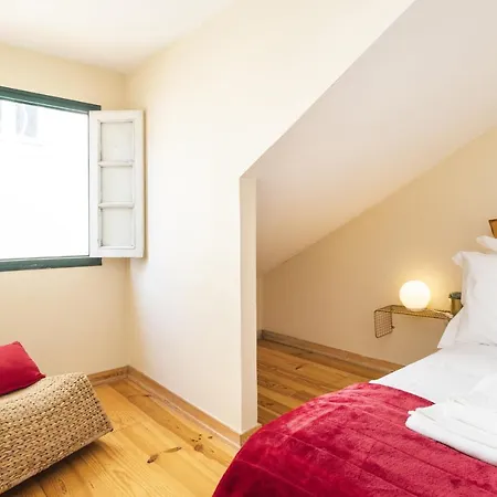 Budget Down Town Apartment *